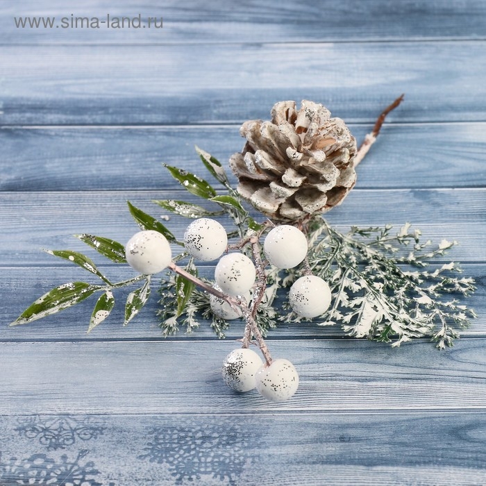 Декор  Декор "Зимние грезы" ягодки хвоя и шишка, 16 см