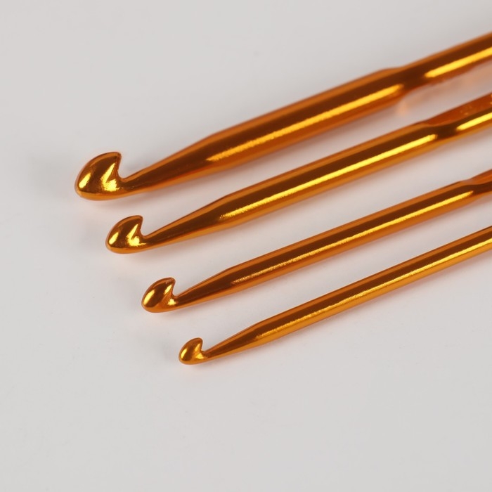 Набор двусторонних крючков для вязания, d = 1/2,3/4,5/6,7/8 мм, 13,5 см, 4 шт, цвет золотой