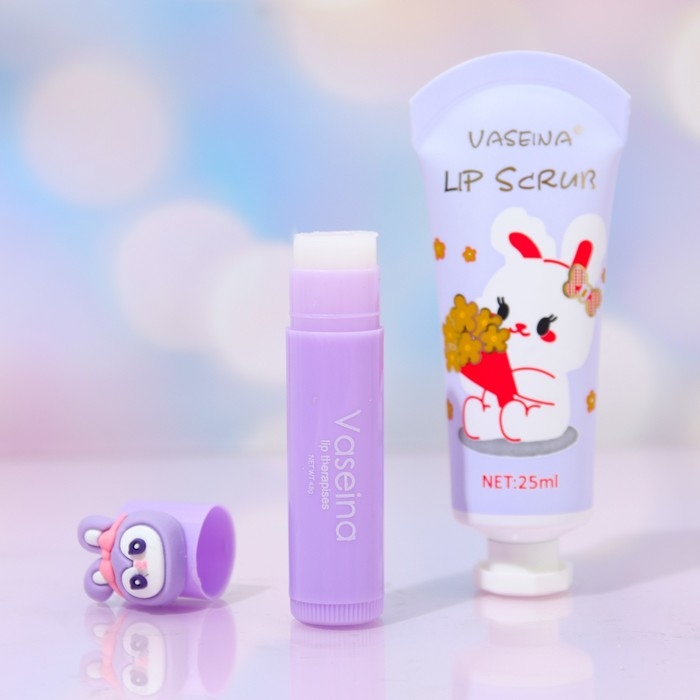 Набор виноградный: скраб для губ и вазелин для губ Набор виноградный: скраб для губ и вазелин для губ