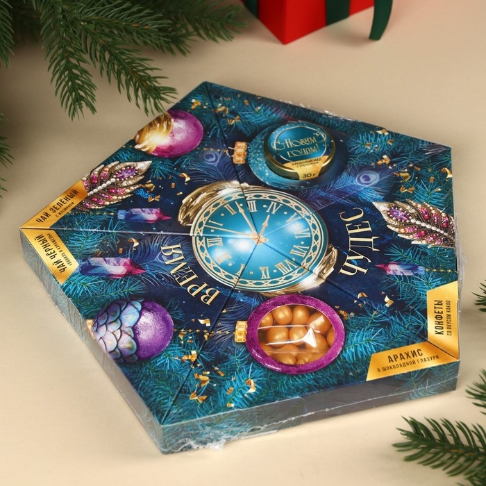 Подарочный набор «Время чудес»: чай чёрный со вкусом: ваниль и карамель 20 г., чай зелёный с жасмином 20 г., арахис шоколаде70 г., шоколадные конфеты 100 г., крем-мёд с апельсином 30 г. Подарочный набор «Время чудес»: чай чёрный со вкусом: ваниль и карамель 20 г., чай зелёный с жасмином 20 г., арахис шоколаде70 г., шоколадные конфеты 100 г., крем-мёд с апельсином 30 г.