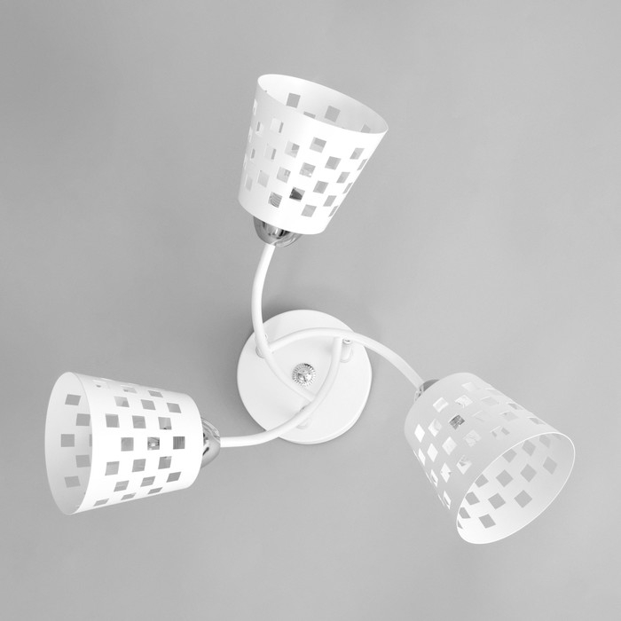 Люстра Люстра "Дана" 3х60Вт Е27 Белый 48х48х28см