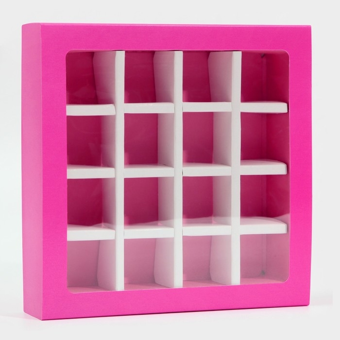 Коробка для конфет, кондитерская упаковка, 16 ячеек, «Фуксия» 17.7 х 17.7 х 3.8 см Коробка для конфет, кондитерская упаковка, 16 ячеек, «Фуксия» 17.7 х 17.7 х 3.8 см