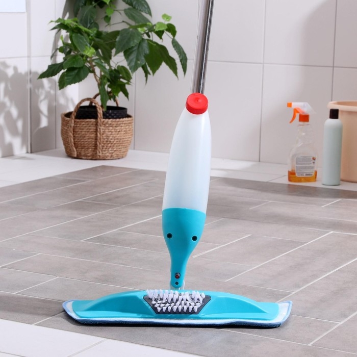 Швабра для мытья пола с распылителем и щёткой Доляна, насадка из микрофибры 41×14 см, стальная ручка 120 см, цвет МИКС Швабра для мытья пола с распылителем и щёткой Доляна, насадка из микрофибры 41×14 см, стальная ручка 120 см, цвет МИКС