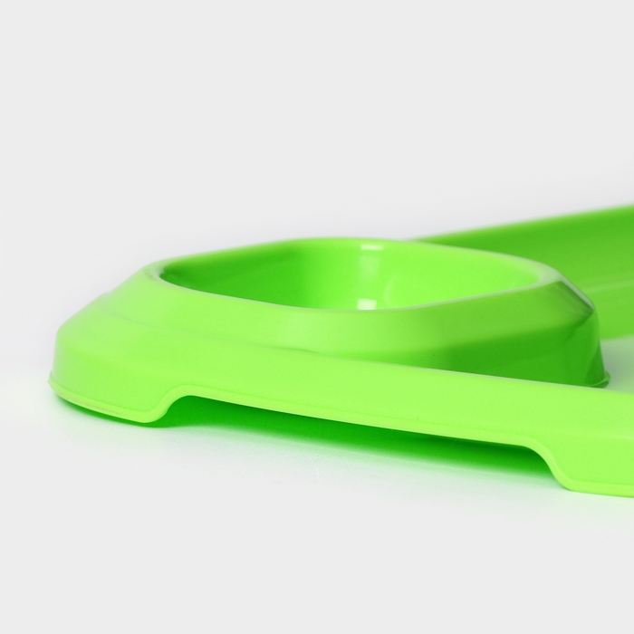 Блюдо для шашлыка с соусницей 30,3×21×2,5 см, цвет салатовый