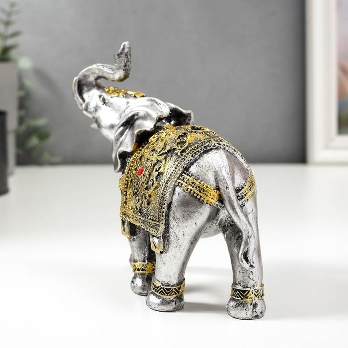 Сувенир полистоун Сувенир полистоун "Слон в золотой попоне с рубином" 14,7х15х6 см