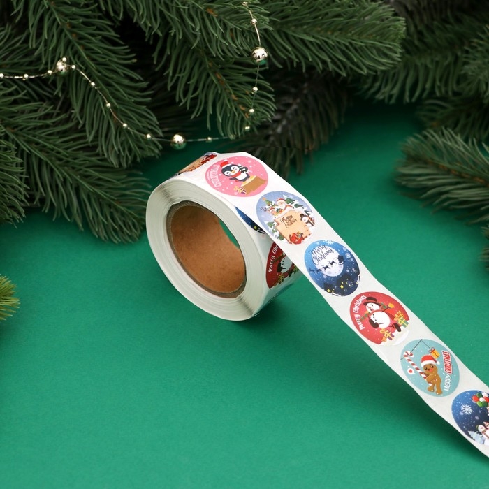 Новый год. Наклейки новогодние в рулоне Новый год. Наклейки новогодние в рулоне "Весёлый новый год", 500 шт, 2,5 х 2,5 см.