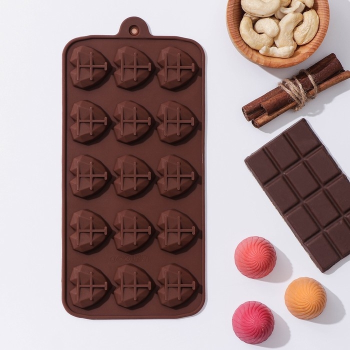 Форма для конфет и шоколада Доляна «Холодное сердце», 20,5×10×1,5 см, 15 ячеек, цвет коричневый Форма для конфет и шоколада Доляна «Холодное сердце», 20,5×10×1,5 см, 15 ячеек, цвет коричневый