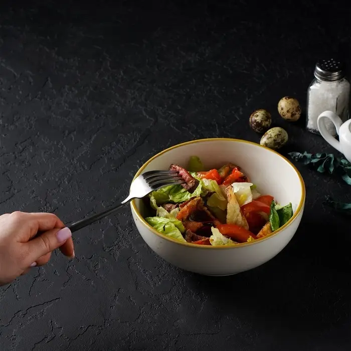 Салатник фарфоровый Magistro «Церера», 1,1 л, 18,5×7,5 см, цвет белый Салатник фарфоровый Magistro «Церера», 1,1 л, 18,5×7,5 см, цвет белый