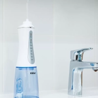 Ирригатор для зубов портативный КТ-2915 - 3 Вт Ирригатор для зубов портативный КТ-2915 - 3 Вт