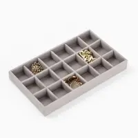 Подставка для украшений QF18 ячеек, флок, 21&times;12.3&times;2.5 см, серая