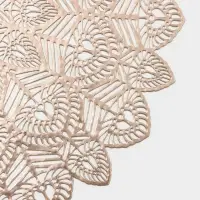 Салфетки сервировочные на стол Доляна &laquo;Цунами&raquo;, d=38 см, 4 шт., золотые