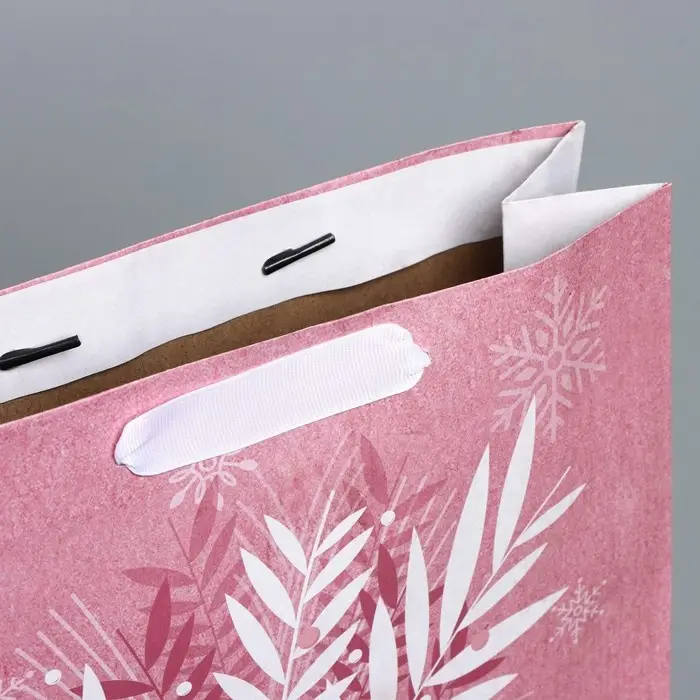 Пакет подарочный новогодний крафтовый «Тебе», M 26 х 30 х 9 см Пакет подарочный новогодний крафтовый «Тебе», M 26 х 30 х 9 см