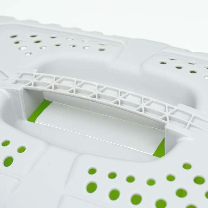 Переноска для животных пластиковая 47 х 30 х 35 см, вес до 9 кг, зелёная Переноска для животных пластиковая 47 х 30 х 35 см, вес до 9 кг, зелёная