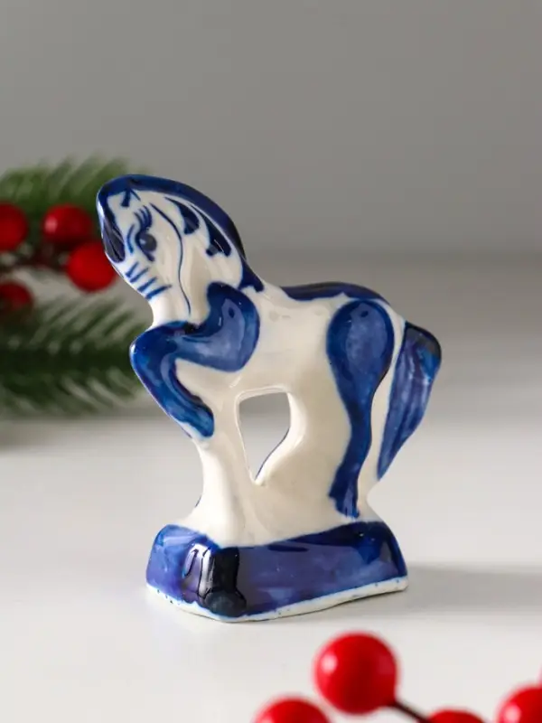 Фигурка фарфор гжель &laquo;Конь Щеголь&raquo;