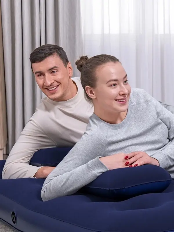 Матрас надувной Pavillo, 203&times;152&times;22 см, двуспальный, ручной насос, 2 подушки, 67374 Bestway