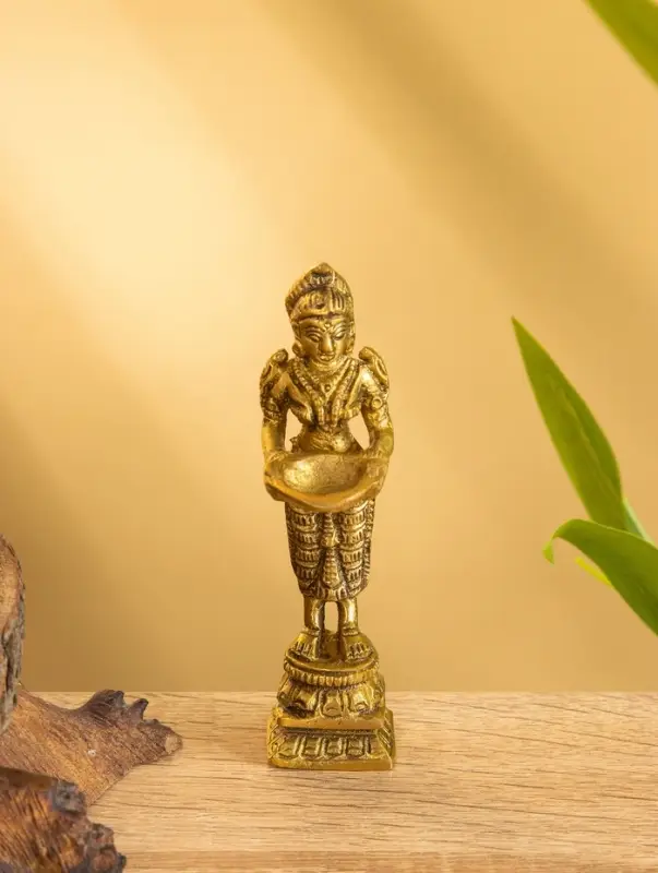 Подставка под благовония  Подставка под благовония "Лакшми" латунь 2,5х2,5х10 см