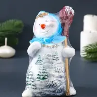 Свеча фигурная "Снеговик с метлой" 8х6,5х14 см, цв. голубой