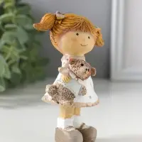 Сувенир полистоун "Девочка с хвостиками в белом платье в горох, с барашком" 6,5х5х10 см
