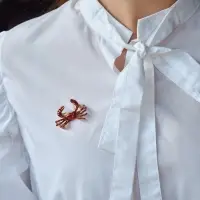 Брошь &laquo;Краб&raquo;, красная в золоте