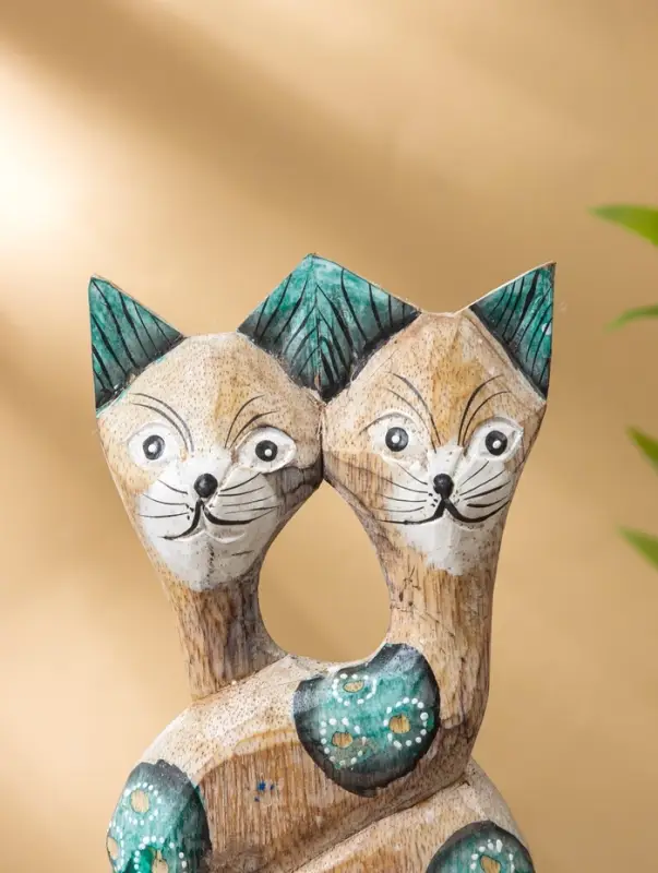 Сувенир интерьерный Сувенир интерьерный "Сиамские кошечки" 12х3х30 см, дерево, цв. зелёный