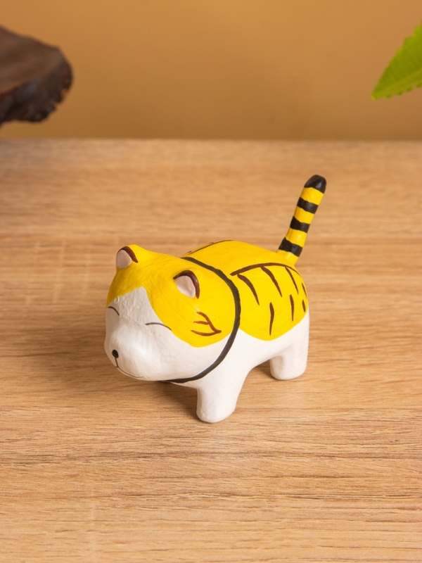 Сувенир «Котик Неко полосатый», 7×3×5 см, дерево, МИКС Сувенир «Котик Неко полосатый», 7×3×5 см, дерево, МИКС