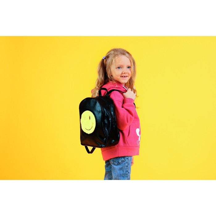 Рюкзак из искусственной кожи «Улыбка», нашивка плюш, 27х23 х 10 см