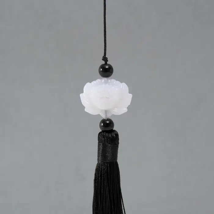 Подвеска текстиль, пластик "Кисть. Лотос" чёрная 1,2х2,7х14,5 см