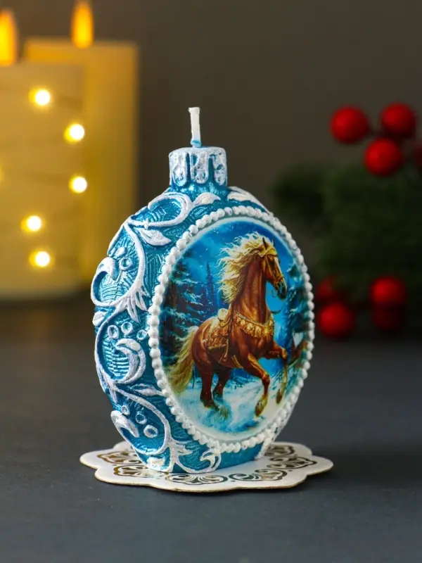 Свеча новогодняя "Конь-скакун" синий 7,2х3,8х8,5 см