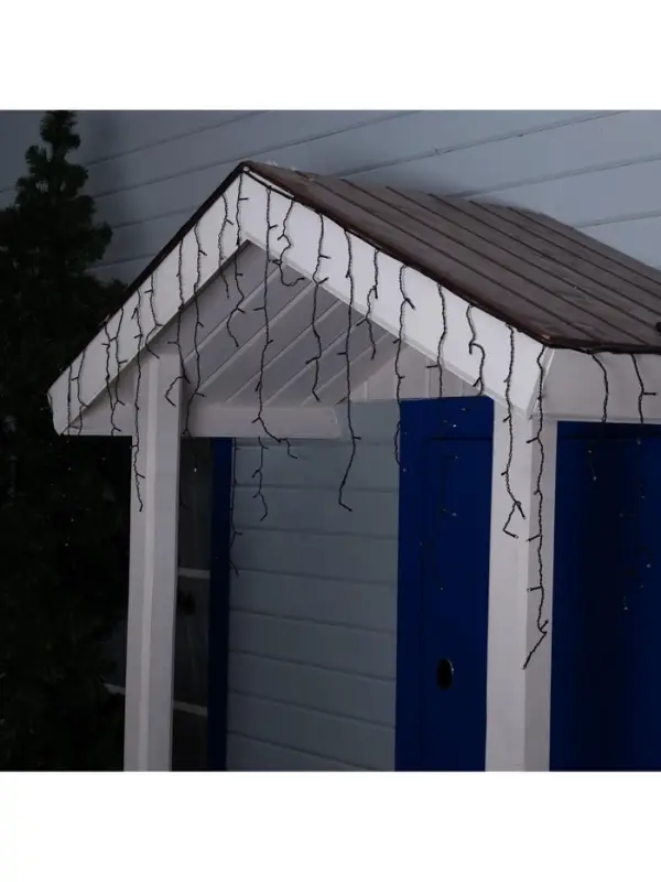 Гирлянда &laquo;Бахрома&raquo; 3&times;0.6 м, IP44, УМС, тёмная нить, 160 LED, свечение белое, мерцание белым, 220 В