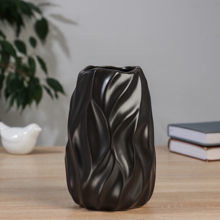 Керамическая ваза декоративная настольная «Грэйем», для цветов, сухоцветов, d-7 см, 17.5×10 см, чёрный Керамическая ваза декоративная настольная «Грэйем», для цветов, сухоцветов, d-7 см, 17.5×10 см, чёрный