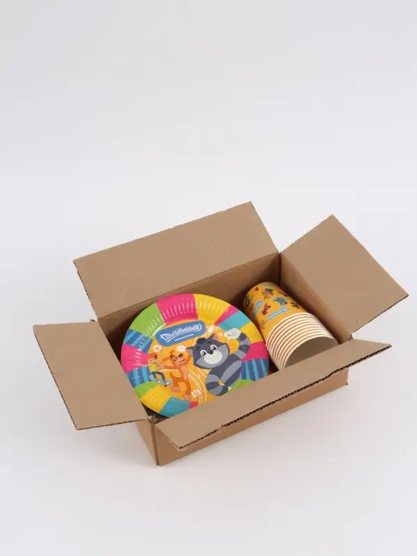 Посуда одноразовая бумажная на 10 персон «Простоквашино»: стаканы, тарелки, скатерть, Союзмультфильм Посуда одноразовая бумажная на 10 персон «Простоквашино»: стаканы, тарелки, скатерть, Союзмультфильм