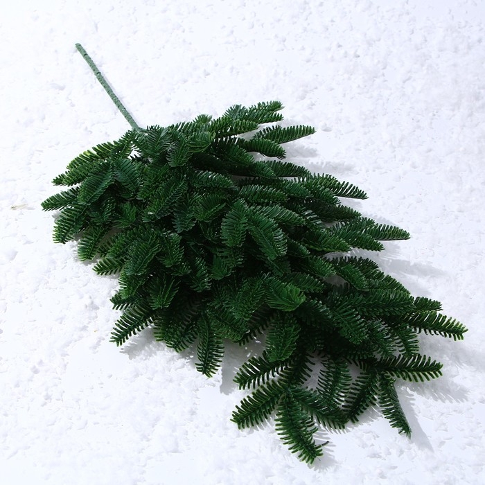 Декор «Ветвь пышной ели» Декор «Ветвь пышной ели»