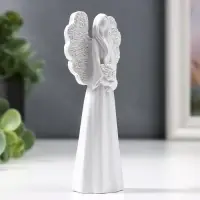 Сувенир полистоун "Белоснежный ангел безликий" МИКС 11х5х3 см Сувенир полистоун "Белоснежный ангел безликий" МИКС 11х5х3 см