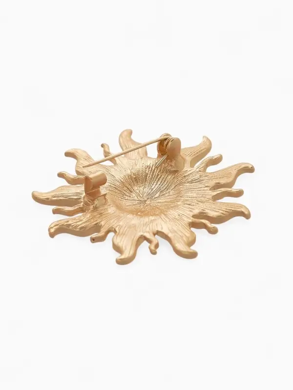 Брошь &laquo;Солнце&raquo;, чёрная, золотой в матовом золоте