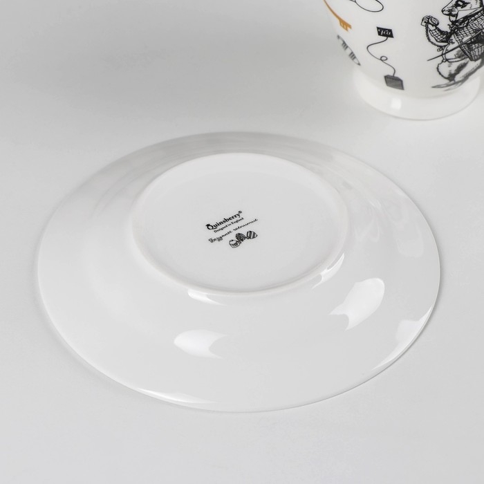 Чайная пара фарфоровая «Безумное чаепитие», 440 мл, блюдце d=17 см Чайная пара фарфоровая «Безумное чаепитие», 440 мл, блюдце d=17 см