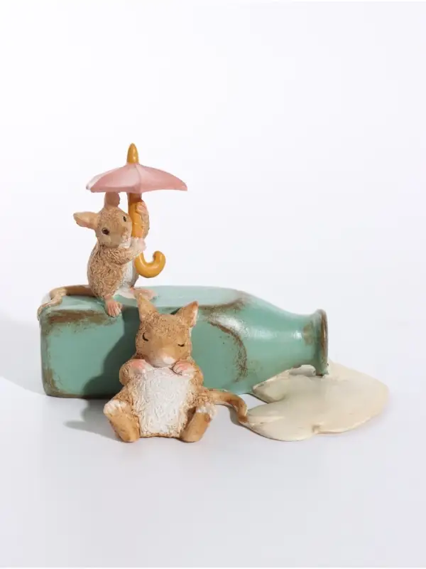 Фигурка полистоун &laquo;Мышки пролили молоко&raquo; 11.8&times;7.5&times;8 см