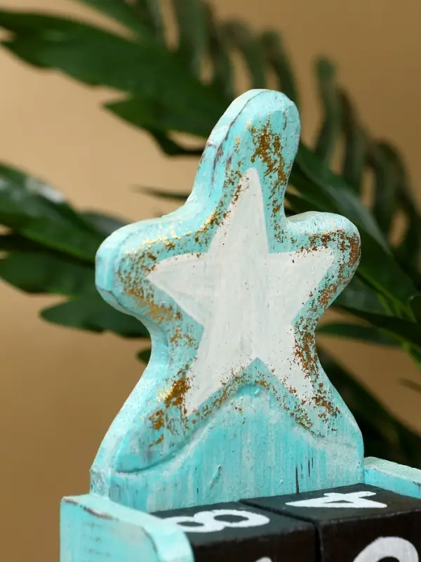 Календарь настольный Календарь настольный "Морская звезда" дерево 11х5х16 см, цв. золотисто-бирюзовый