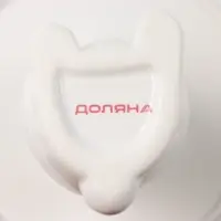Подставка для торта и пирожных Доляна &laquo;Кролл&raquo;, 18&times;18 см, доломит, белое