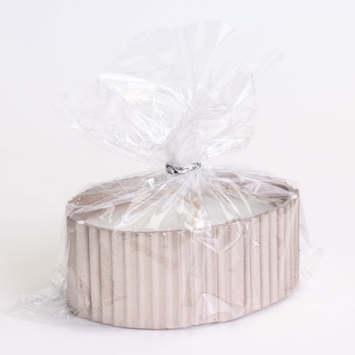 Свеча  Свеча "Овал" в подсвечнике с узкими гранями, 9х6,5х4см,шампань