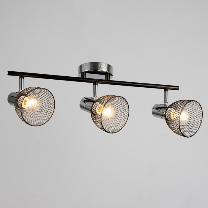 Светильник Светильник "Мэдока" 3х60Вт Е14 черный/хром 57х10х19,5см