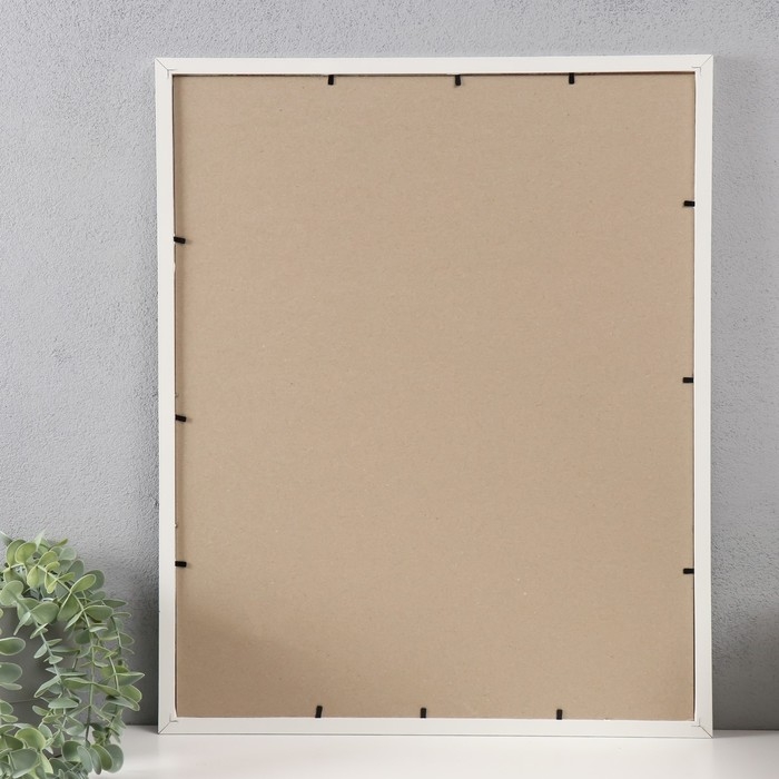 Фоторамка МДФ (100) 40Х50 см, цвет белый (пластиковый экран) Фоторамка МДФ (100) 40Х50 см, цвет белый (пластиковый экран)