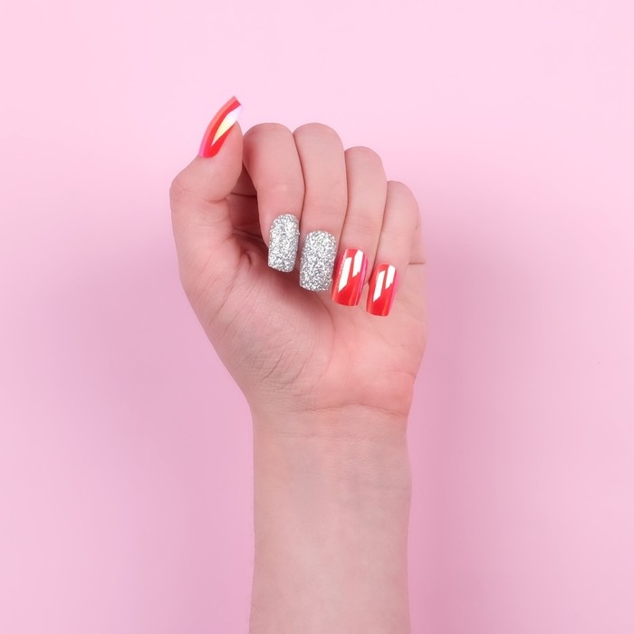 Накладные ногти, 24 шт, с клеевыми пластинами, форма мягкий квадрат, цвет серебристый/голография Накладные ногти, 24 шт, с клеевыми пластинами, форма мягкий квадрат, цвет серебристый/голография