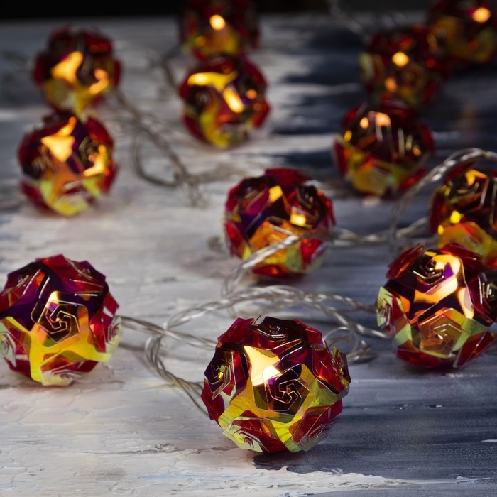 Гирлянда «Нить» 4.5 м с насадками «Цветочные шары», IP20, прозрачная нить, 15 LED, свечение красное, 220 В Гирлянда «Нить» 4.5 м с насадками «Цветочные шары», IP20, прозрачная нить, 15 LED, свечение красное, 220 В