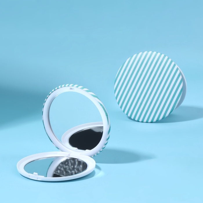 Зеркало складное (2) б/увел ГЕОМЕТРИЯ d7.5см пластик/бумага полосы пакет QF Зеркало складное (2) б/увел ГЕОМЕТРИЯ d7.5см пластик/бумага полосы пакет QF