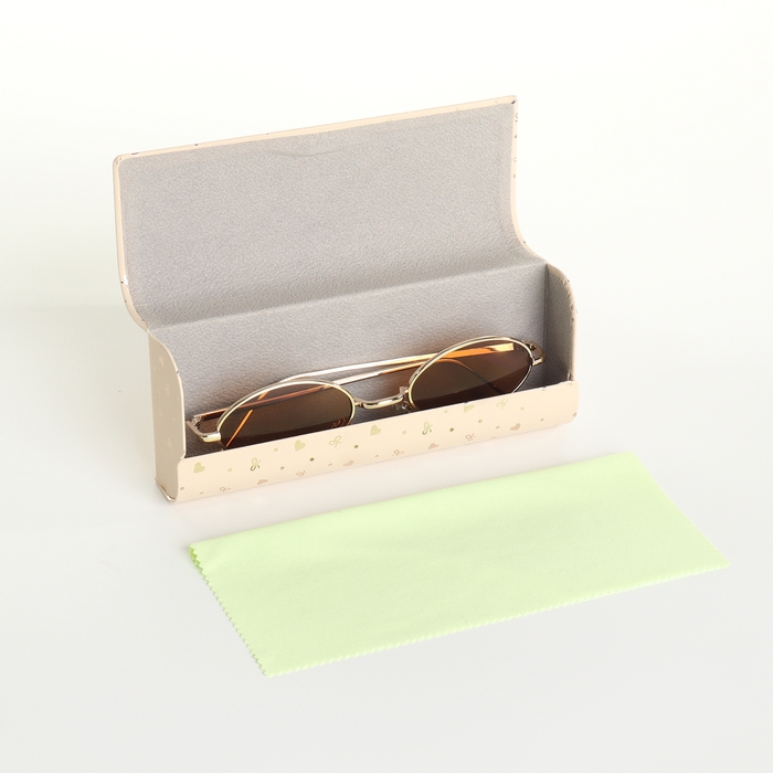 Футляр для очков на хлопушке, длина 15,5 см, цвет бежевый Футляр для очков на хлопушке, длина 15,5 см, цвет бежевый