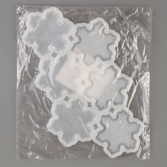 Молд силиконовый «Снежинки», универсальный 17,5 × 13 × 0,3 см Молд силиконовый «Снежинки», универсальный 17,5 × 13 × 0,3 см