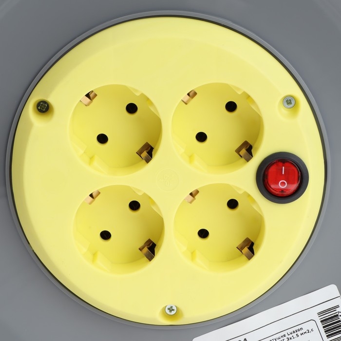 Удлинитель мороз-кий на катушке Luazon Lighting ECO, 4 роз, 25 м, 16 А, КГ 3х1.5 мм2,с выкл Удлинитель мороз-кий на катушке Luazon Lighting ECO, 4 роз, 25 м, 16 А, КГ 3х1.5 мм2,с выкл