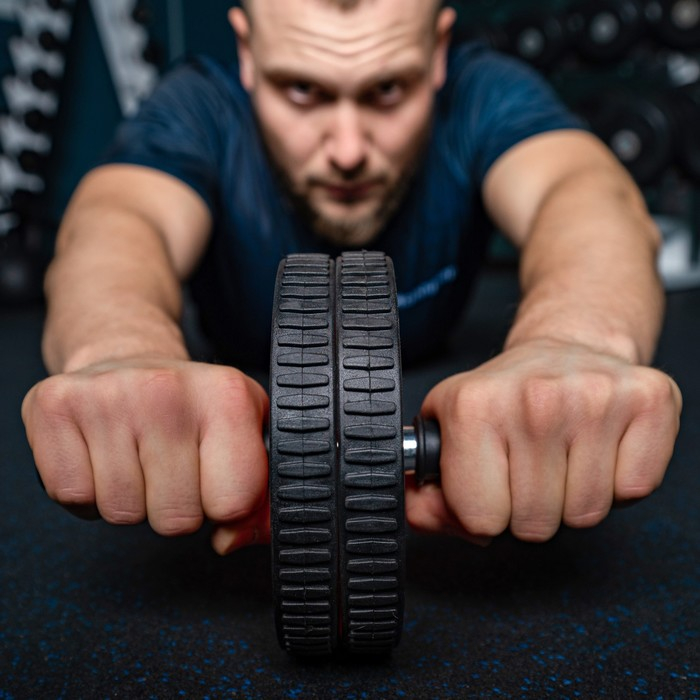 Ролик для пресса ONLYTOP, 2 колеса, 20х17х17 см, цвета МИКС Ролик для пресса ONLYTOP, 2 колеса, 20х17х17 см, цвета МИКС