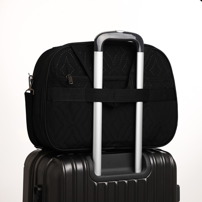 Сумка дорожная на молнии, 2 наружных кармана, длинный ремень, цвет чёрный Сумка дорожная на молнии, 2 наружных кармана, длинный ремень, цвет чёрный