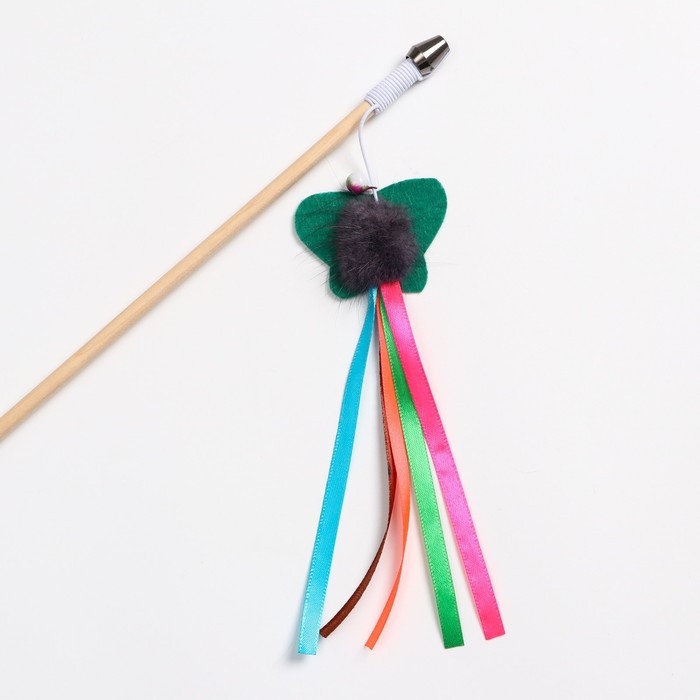 Дразнилка - удочка  Дразнилка - удочка "Фетровая бабочка с норкой и лентами" на деревянной палочке, микс цветов